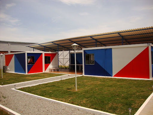 escola em estrutura modular desenvolvida pela CMC para o projeto JAMDS